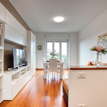 Caseospitali - Casa Park View, Ampio Trilocale Per Famiglie Sul Parco Milano Dış mekan fotoğraf